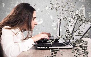 Mindful Technology: Menggunakan Gadget dengan Kesadaran Penuh